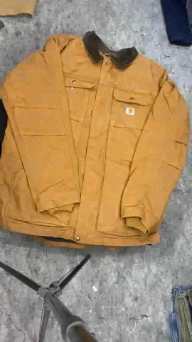 Carhartt Deadstock Jackets - 20 Pieces