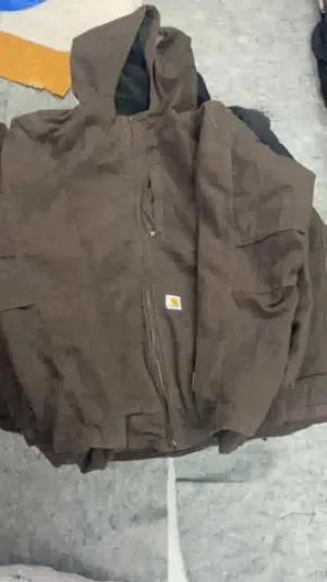 Carhartt Deadstock Jackets - 20 Pieces