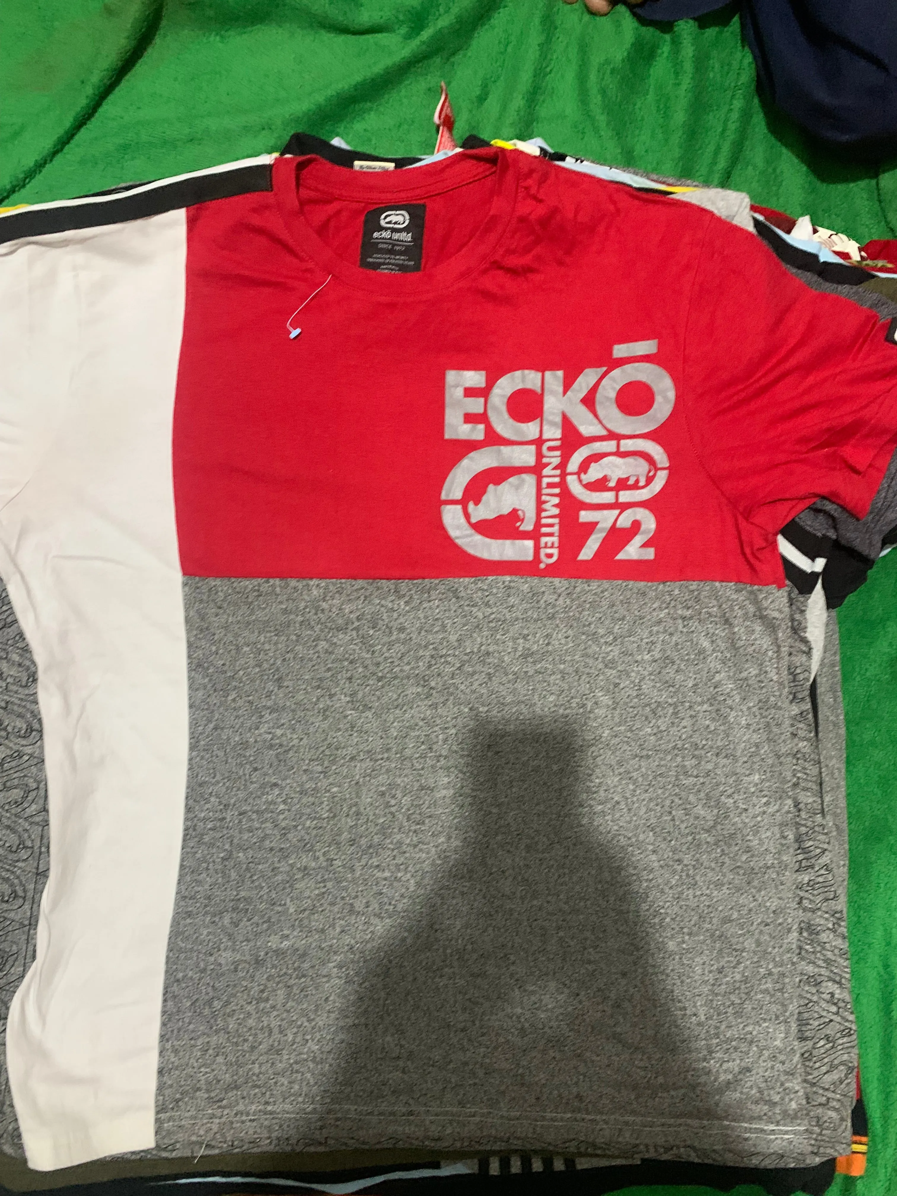 Ecko t shirts 37 pcs