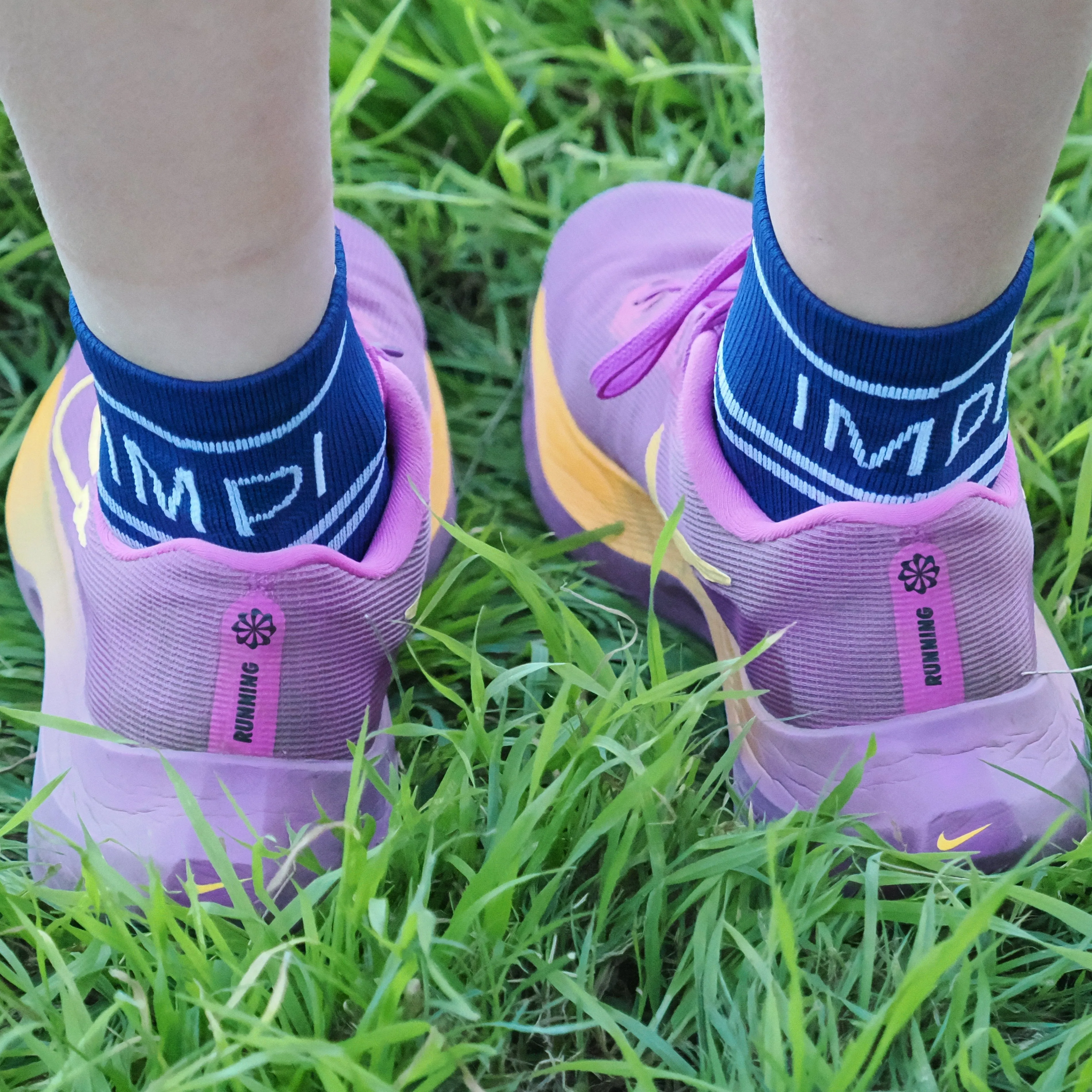 IMPI Shorter Crew Socks - Navy/White