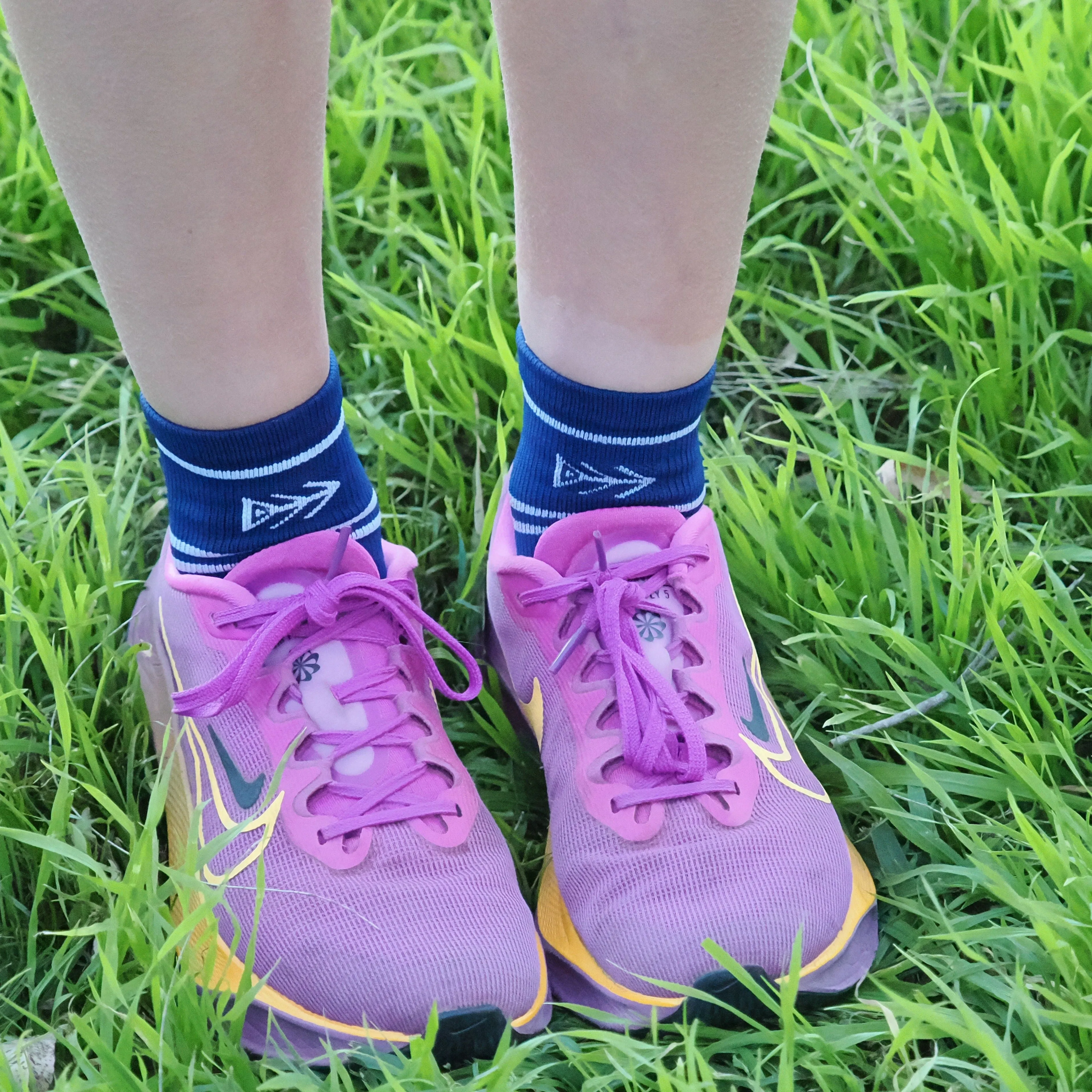 IMPI Shorter Crew Socks - Navy/White