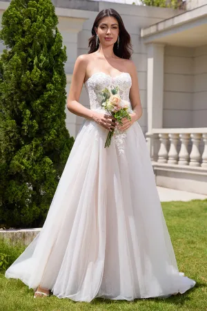 Princess White A Line Tulle Sweetheart Wedding Dress with Applique Lace