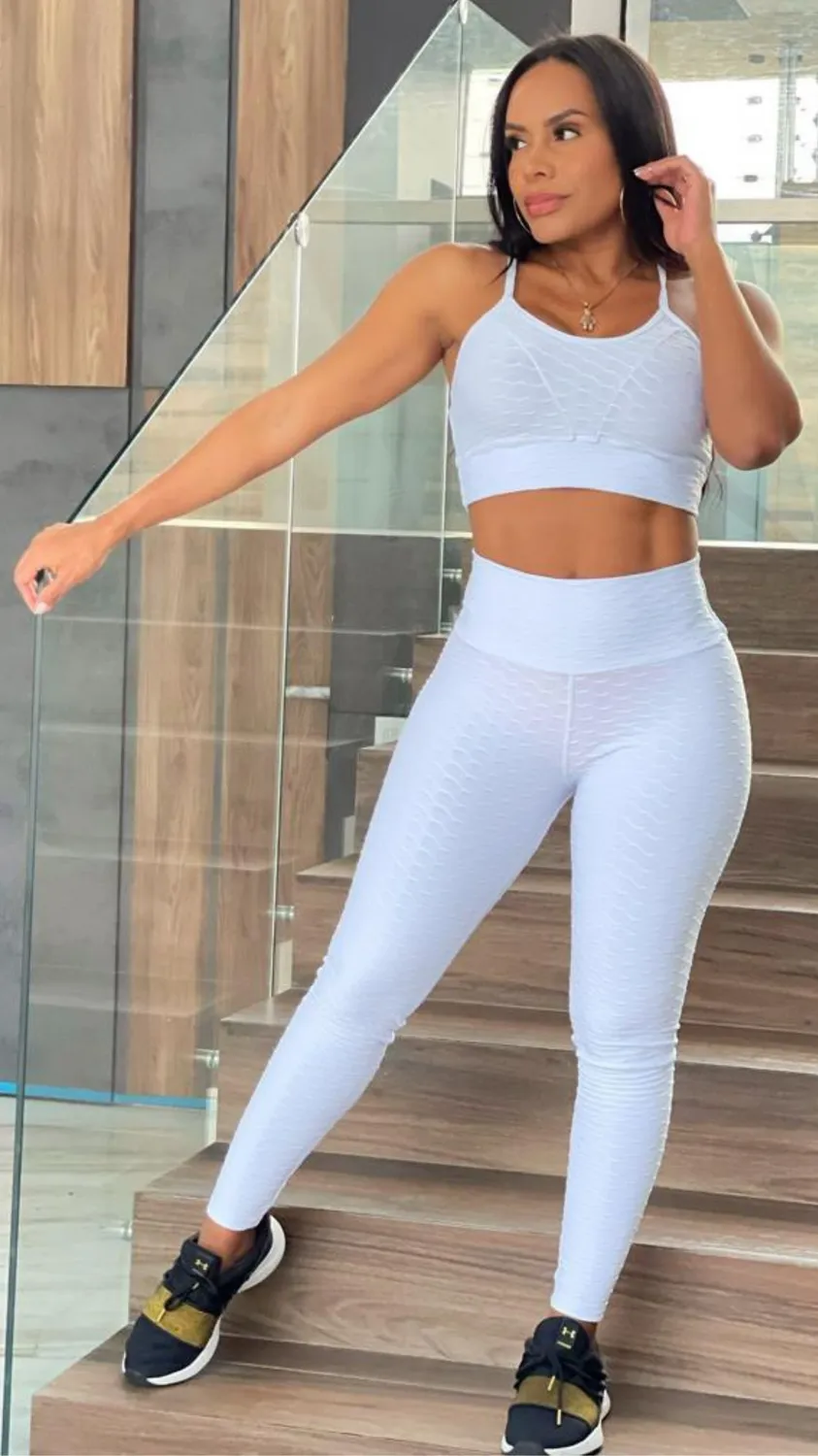 Textured Women Activewear Outfit