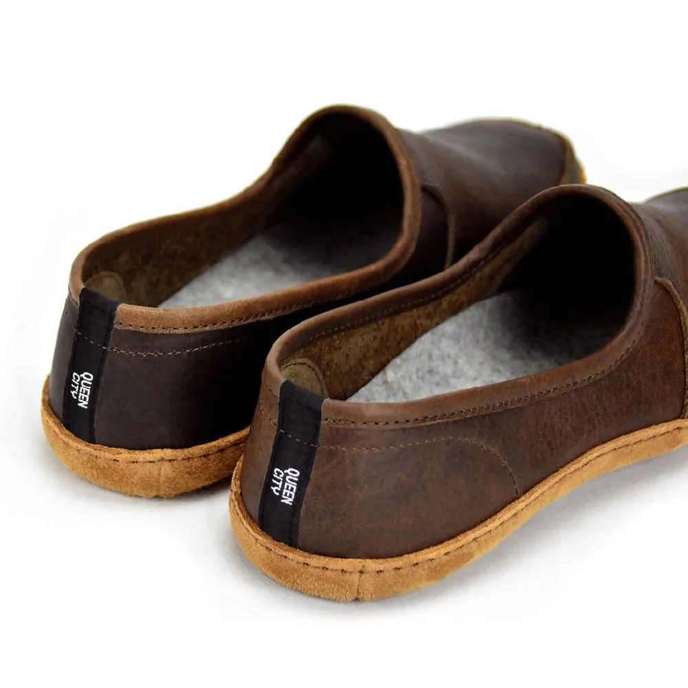 Vermont House Shoes: Loafer - Chocolate